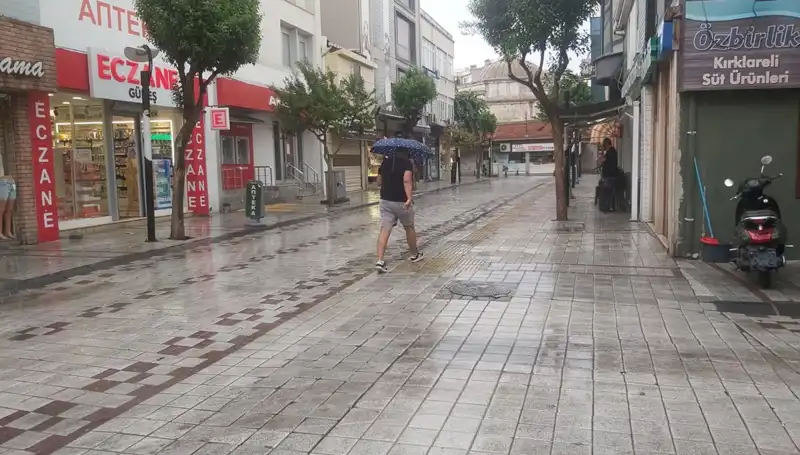 Kırklareli'nde Yoğun Sağanak: Doğa ve Şehirdeki Değişim