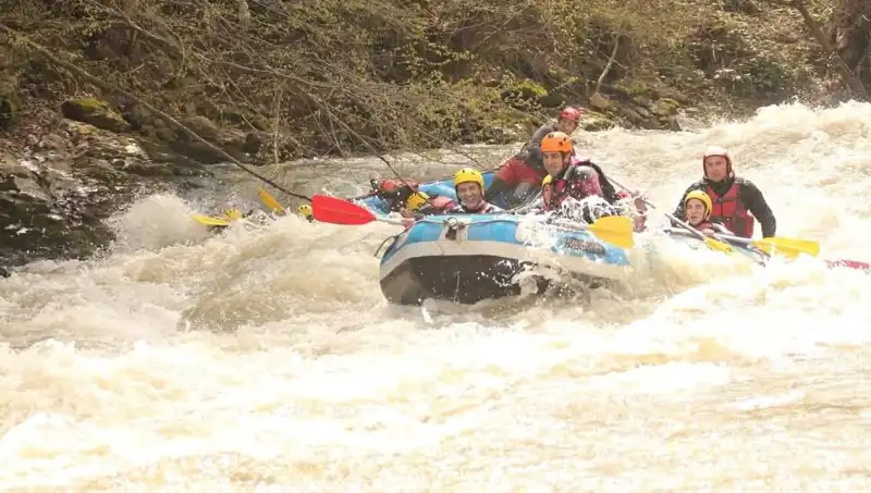 Debi Arttı, Rafting Tutkunları Bu Yaz Yeni Maceralara Koşuyor!