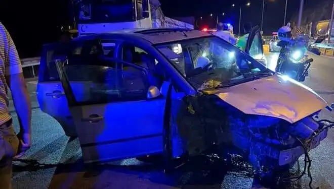Otomobil Kazasında Dram: Bariyere Çarpan Araçta Bir Kişi Hayatını Kaybetti