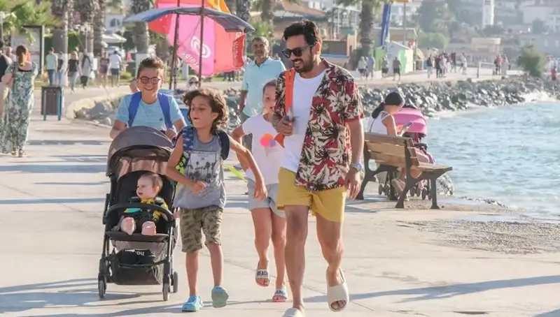 "Ne Olacak Halim?" Filmi: Oyuncu Kadrosu ve Konusu ile Merak Uyandırıyor