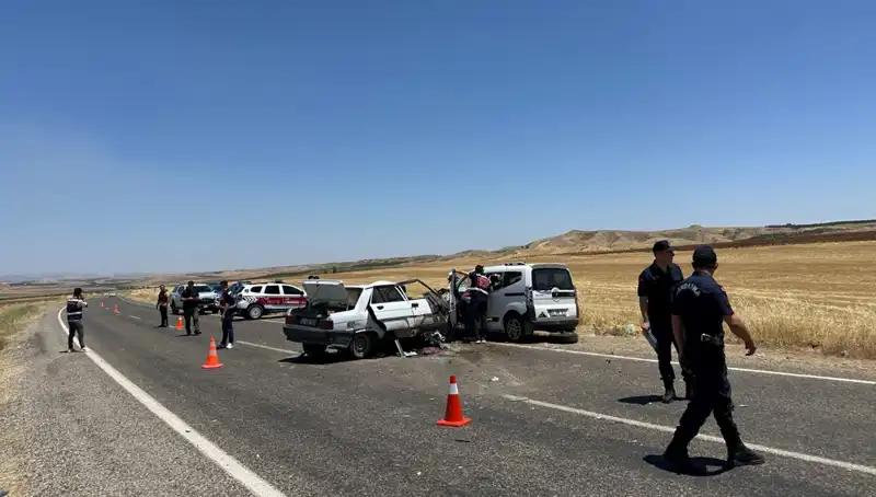 Adıyaman'da Feci Trafik Kazası: 4 Hayat Kurtaramayan Hayat
