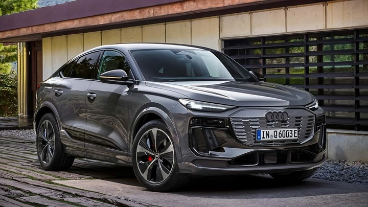 Audi Q6 Sportback E-Tron Tanıtıldı: Yenilikçi Tasarım ve Gelişmiş Özellikler