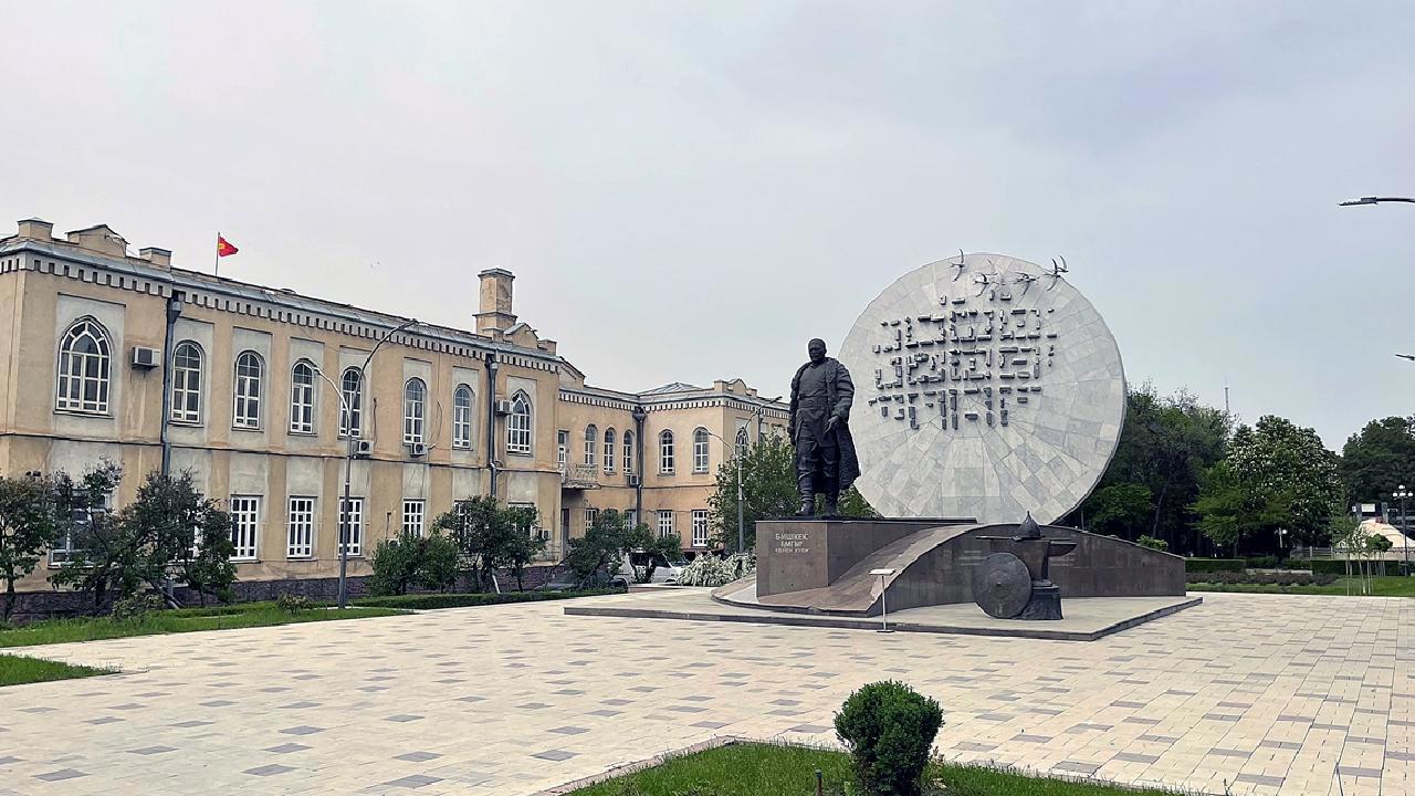 FETÖ Bağlantılı Eğitim Kurumları Kırgızistan'da Maarif Vakfı'na Devredildi