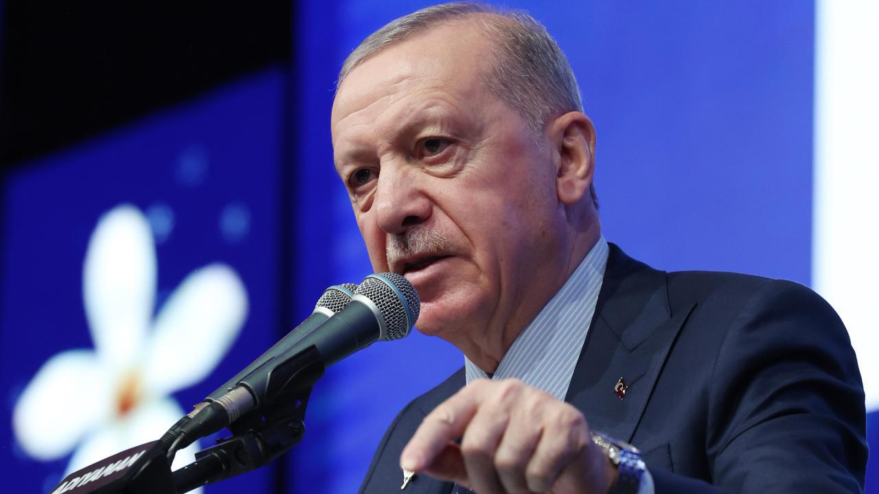 Erdoğan: Deprem Bölgesinde Evine Girmeyen Vatandaşlar İçin Söz Verdi