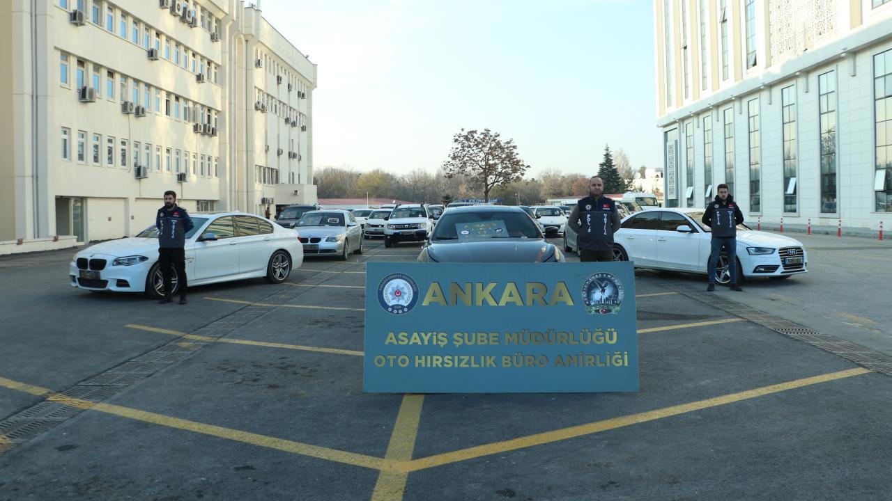 Ankara'da Yapılan Change Araç Operasyonunda 15 Kişi Gözaltına Alındı