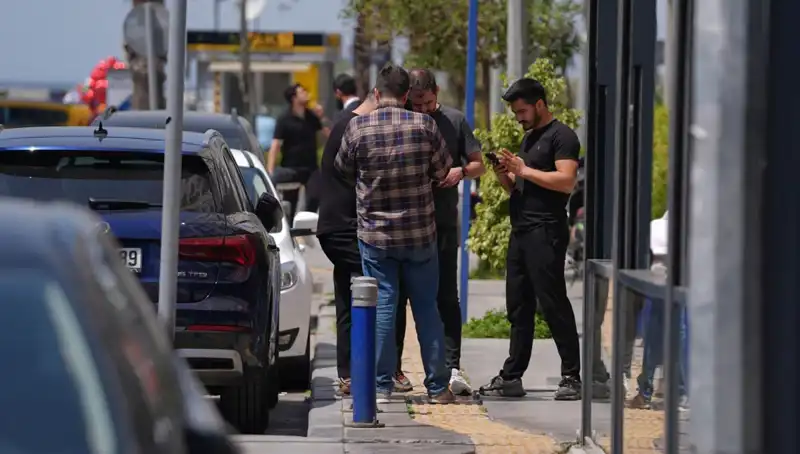 Depremde Balkondan Atlayanların Yaşadığı Şok Edici Yaralanmalar