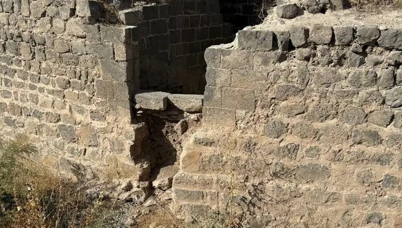 Diyarbakır'ın Tarihine Işık Tutan Efsanevi Kitabe: Saint George Kilisesi'nin Gerçek Hikayesi