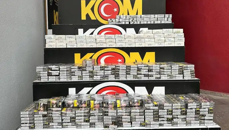 Adana'da Kaçakçılık Operasyonu: Üç Kişi Tutuklandı, Gizli Eşya ve Milyonlarca Lira Değerde Malzeme Ele Geçirildi!