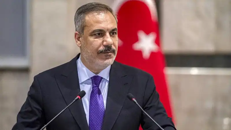 Türkiye'nin Dış Politikasında Şok Açıklama: Bakan Fidan Cin Şişeden Çıktı Dedi