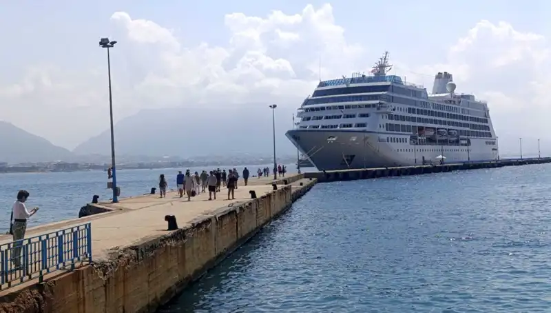 Alanya'ya Gelen ABD'li Turistlerin Çarpıcı Kruvaziyer Serüveni