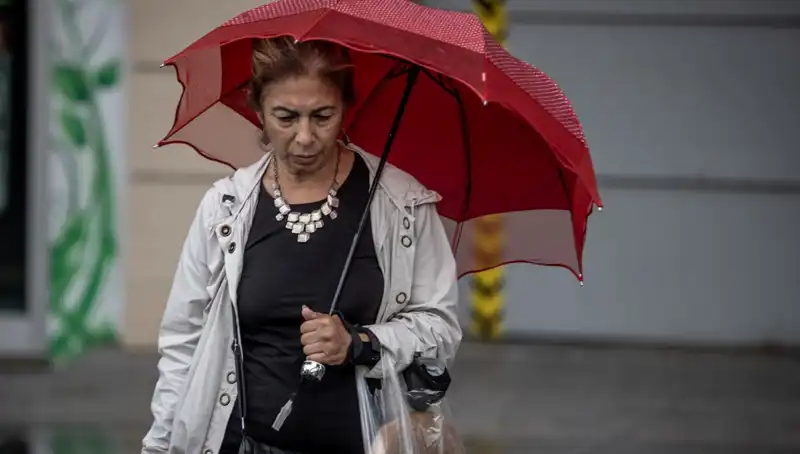 Meteoroloji'den Aniden Gelen Fırtına Uyarısı: Hazırlıklı Olun!