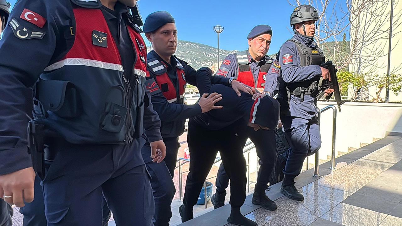 Interpol'un aradığı isim Bodrum'da yakalandı!.