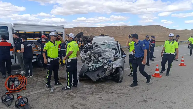 Yozgat'ta Korkunç Kaza: 3 Can Gitti, 2 Kişi Yaralandı!