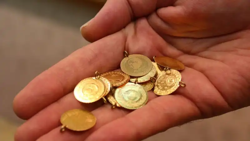 30 Nisan 2023 Güncel Altın Fiyatları: Gram ve Çeyrek Altın Hakkında Bilmeniz Gerekenler