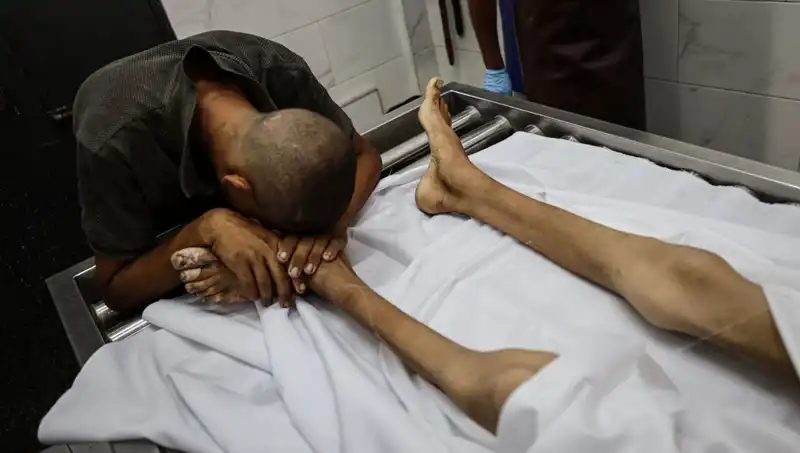Gazze’de Umutların Tükendiği An: Bir Çocuğun Daha Hayatı Son Buldu