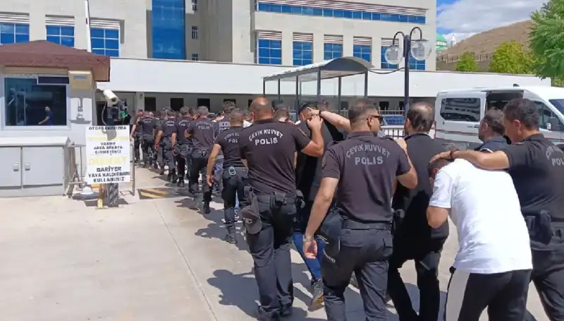 Ankara'da Tehdit ve Haraç Çetesi Operasyonuyla Çökerildi!