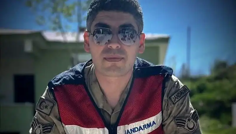 Acı Olay: Kadir Astsubay Halı Saha Maçında Hayatını Kaybetti