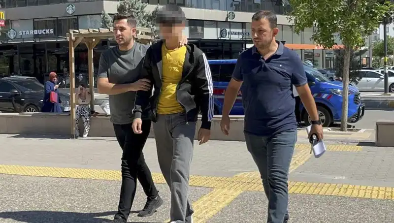 Tartışma Sonrası Korkunç Olay: Genç Adam Ağabeyini Bıçakladı