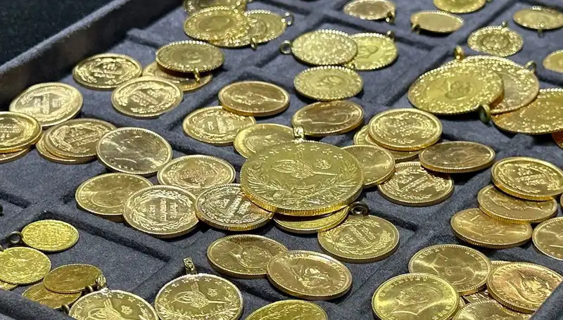 Hafta Sonu Altın Fiyatları: Yükseliyor mu, Düşüyor mu? Bilmeniz Gerekenler