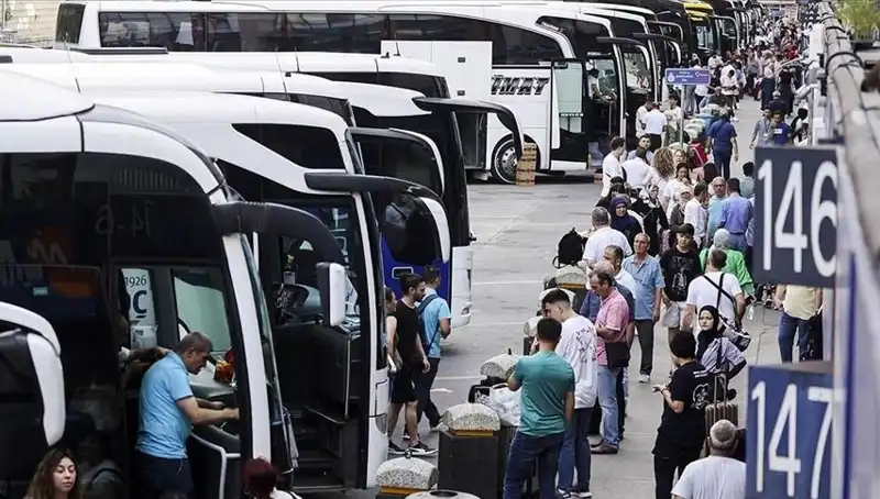 İstanbul'dan Göç Eden 369 Bin Kişi: Nedenler ve Etkileri