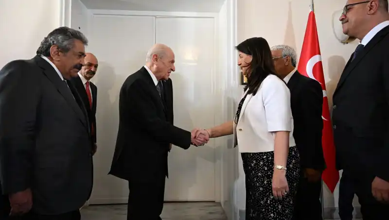MHP Lideri Bahçeli, DEM Parti Heyeti ile Tarihi Toplantıda Bir Araya Geldi