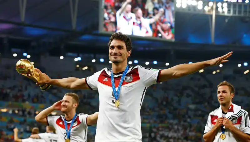 Alman Futbolunun Efsanesi Hummels Kariyerine Veda Ediyor