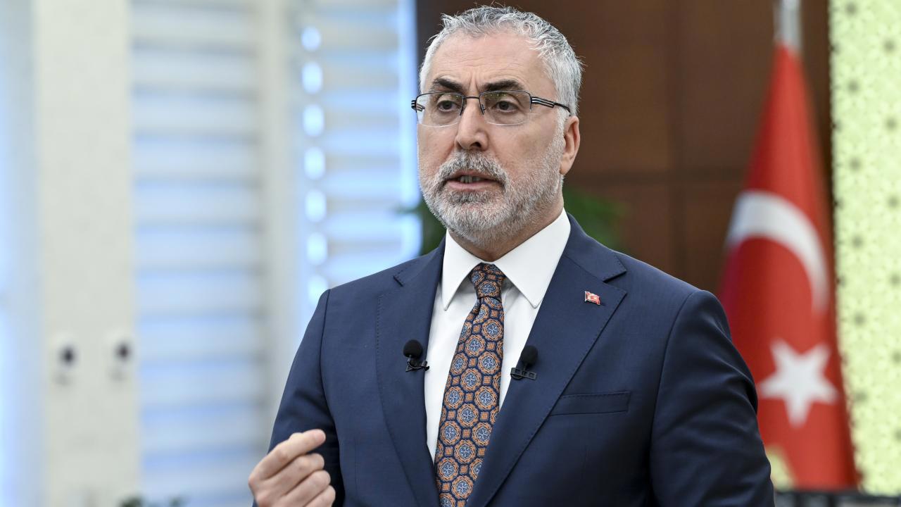 Bakan Işıkhan Asgari Ücret İle İlgili Açıklamalarda Bulundu