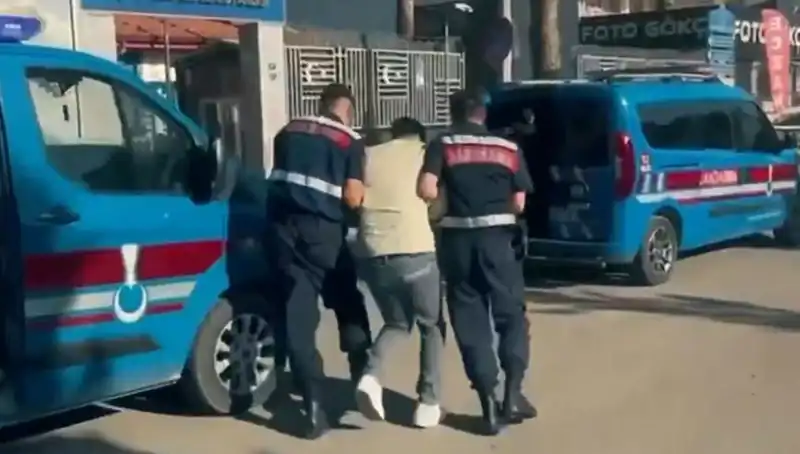 10 İl Genelinde 5 Suç Örgütüne Dev Operasyon: 74 Gözaltı