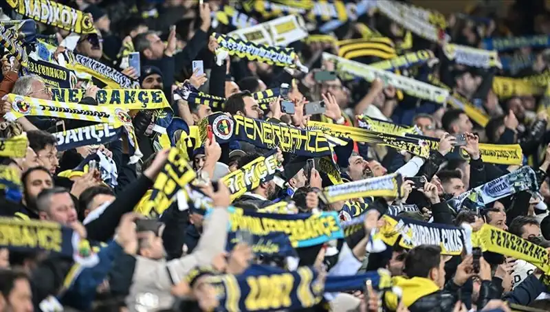 Fenerbahçe Kombine Fiyatları Açıklandı: Taraftarlar İçin Sürprizler Var!